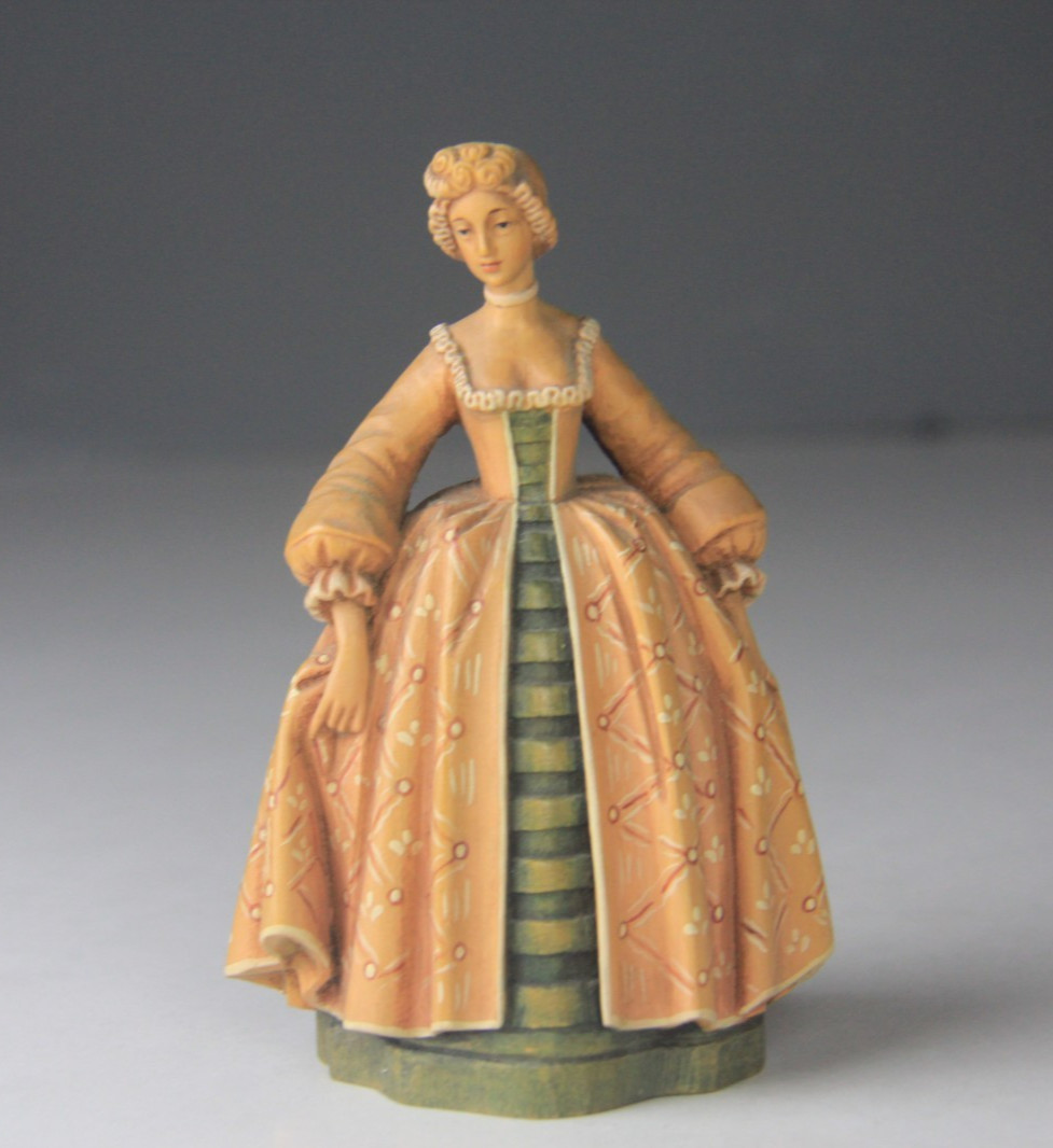 Anri Toriart 1950’s Wood Carved Renaissance Style Lady Statue 5.5″