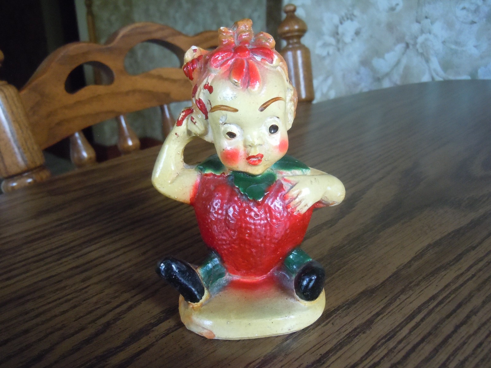 Vintage 1942 PEEDEE Carlton Ware Fruit Kids STELLA STRAWBERRY Chalkware 4 1/2″ T