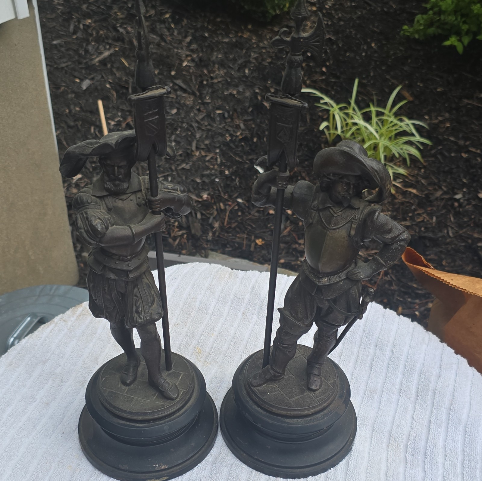Antique (2) 15” Spelter Spanish Conquistador Statues – Bronzed Patina