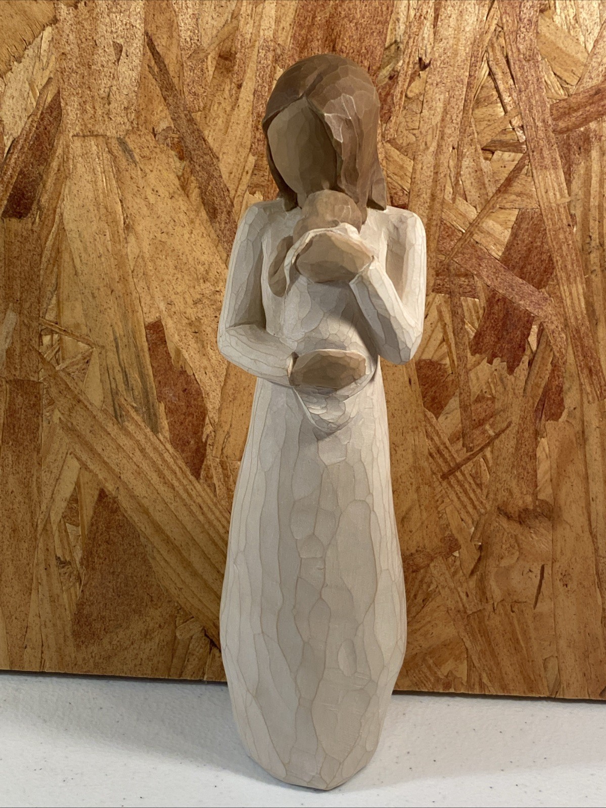 Demdaco Willow Tree Angel of Mine 8.5″ Figurine 2003 Woman Holding Baby