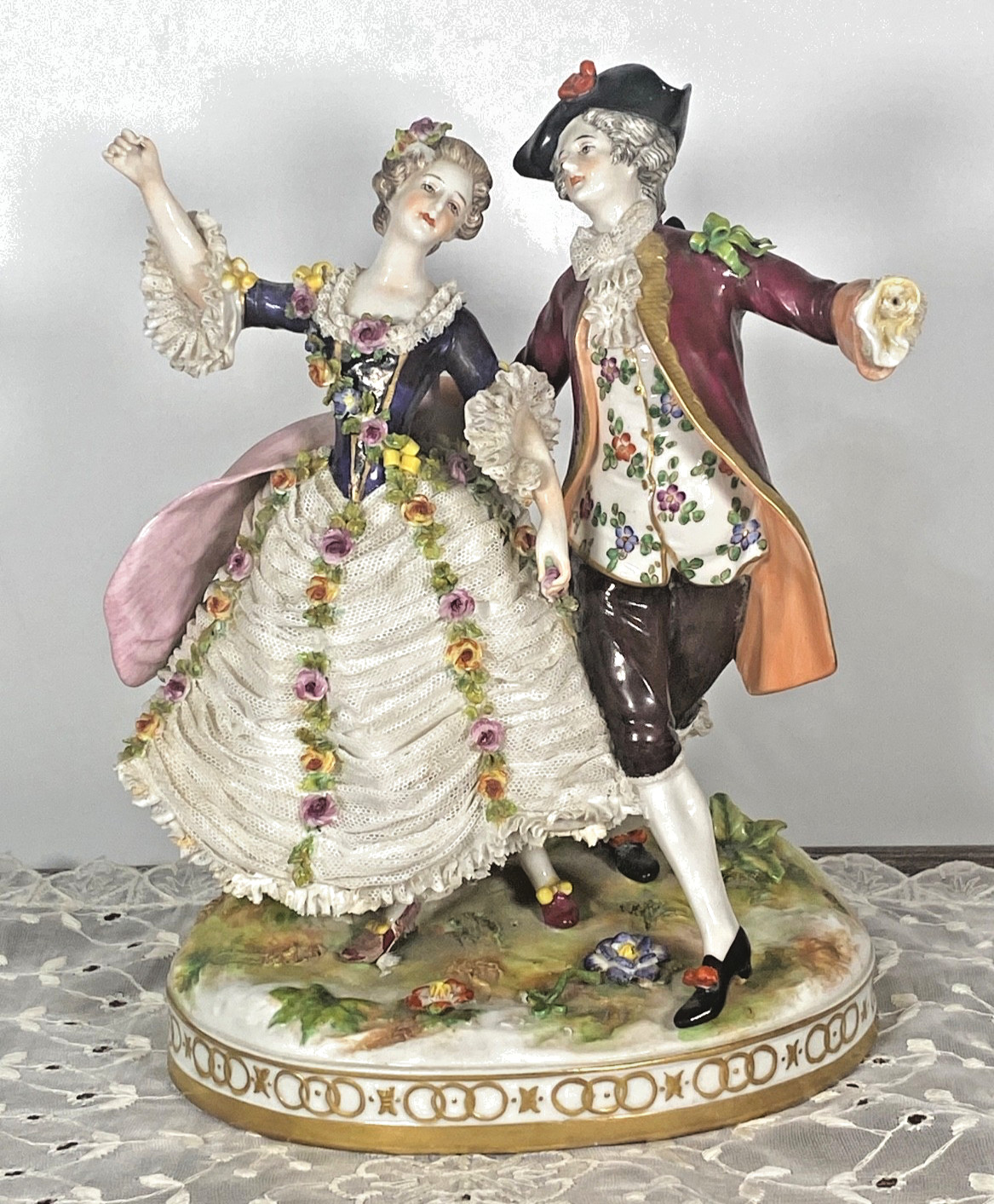 Antique Volkstedt Dresden Lace Statue Rococo Couple Signed Renard Crown N As-Is