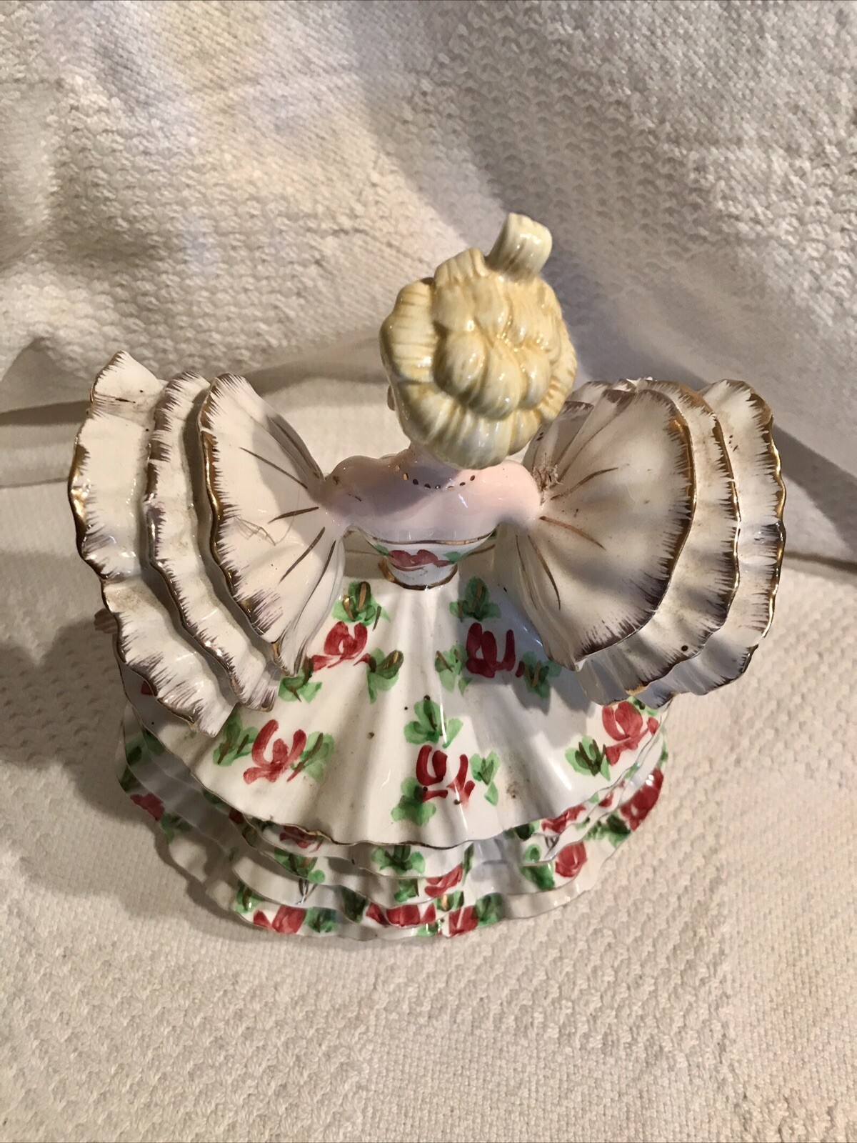Vtg Porcelain Dancing Lady Figurine BUTTERFLY DRESS Ruffles 8”x7”
