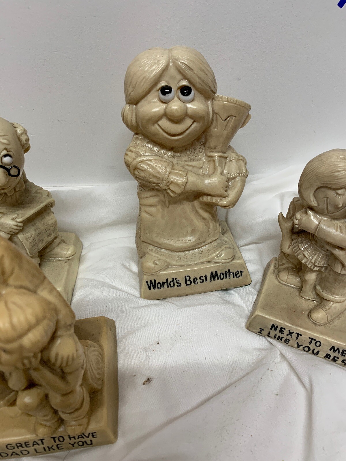 8 R. W. Berries Russ & Wallace Berrie Vintage Sillisculpt Figurines