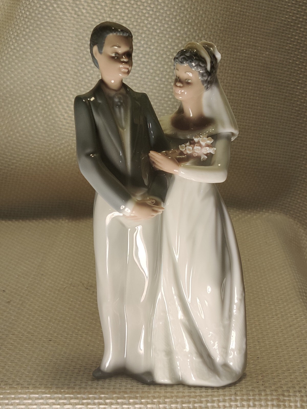 Lladro “I Do” Figurine #5835 Made 1990 Spain Vintage Good Condition No Box