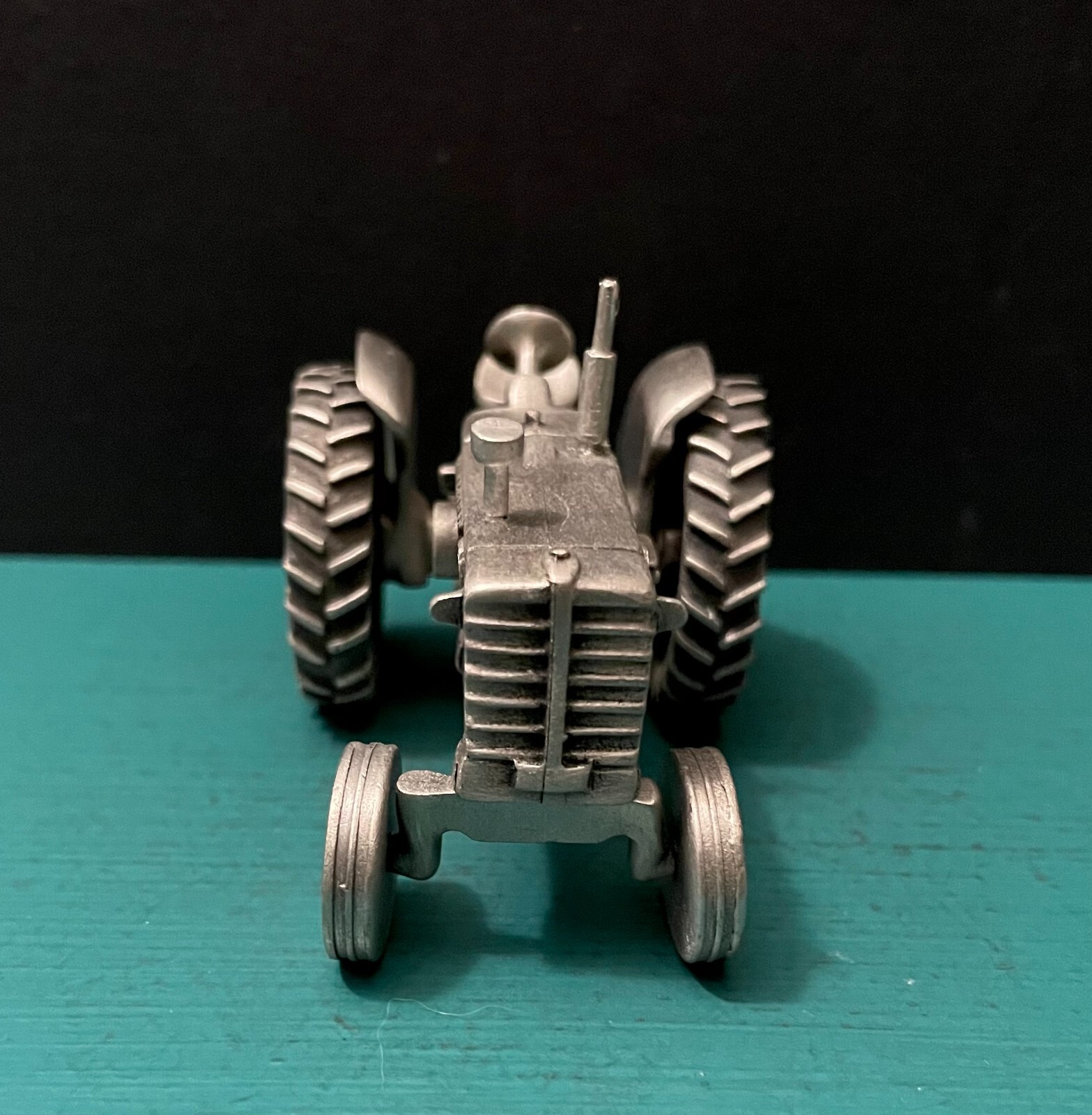 Spec Cast Pewter Case McCormick WD-9 Tractor Farm Tool Equipment Model Figurine