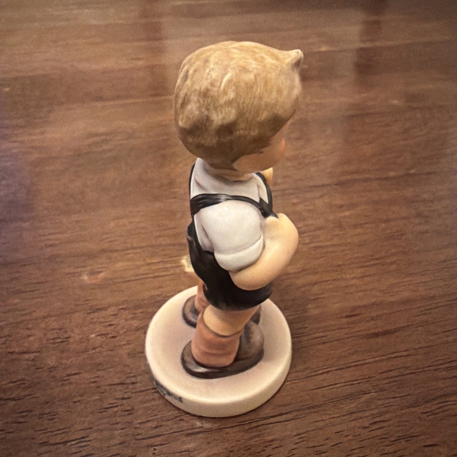 Hummel Goebel #2219 Sunflower Boy TMK8, 3.5 inches tall No Box
