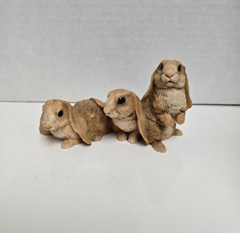 1988 Castagna Rabbit Trio In mint condition