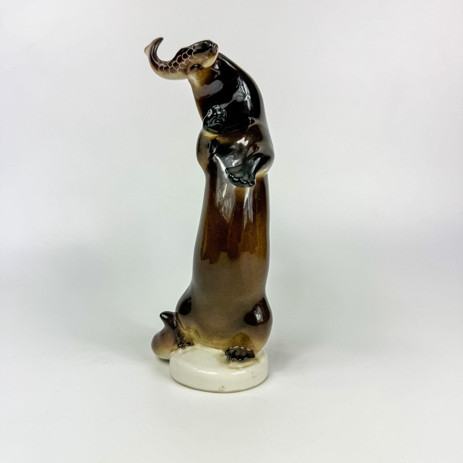 Vintage Lomonosov Porcelain USSR Brown Otter With Fish Figurine
