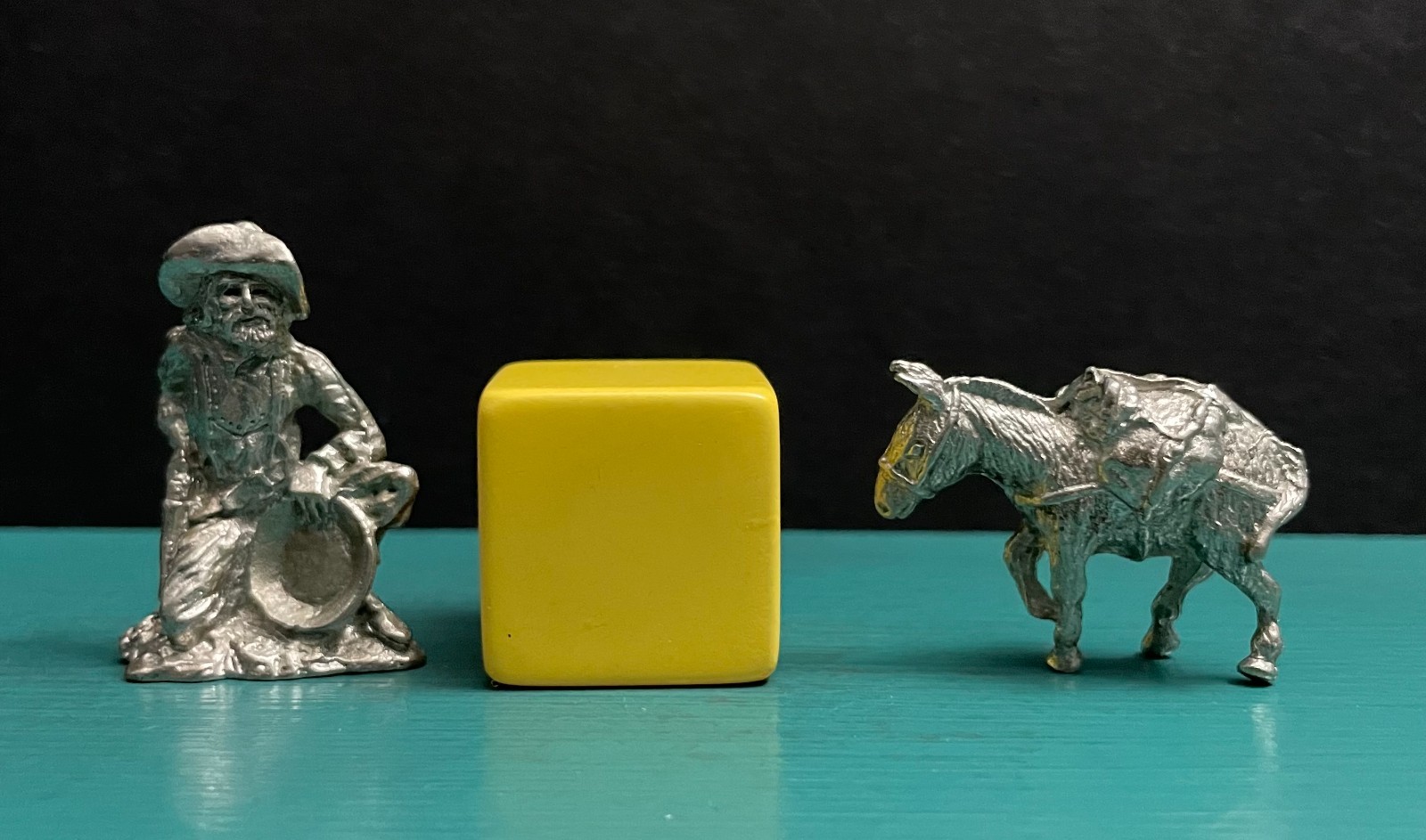 Pewter Western Prospector Miner Gold Pan Mining Donkey Burro Pack Mule Figurine
