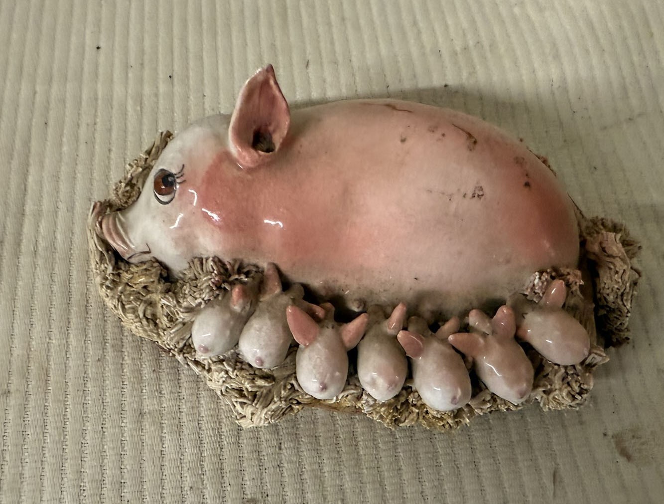 Vintage ORIGINAL Basil Matthews Mother Pig With Piglets Sculpture – SIGNED