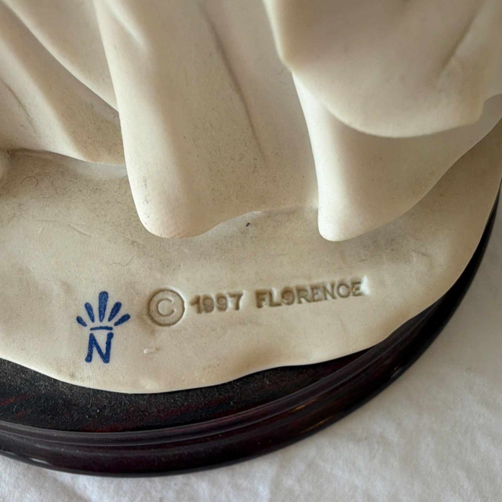 Florence by Giuseppe Armani True Love Porcelain Wedding Figurine 1997