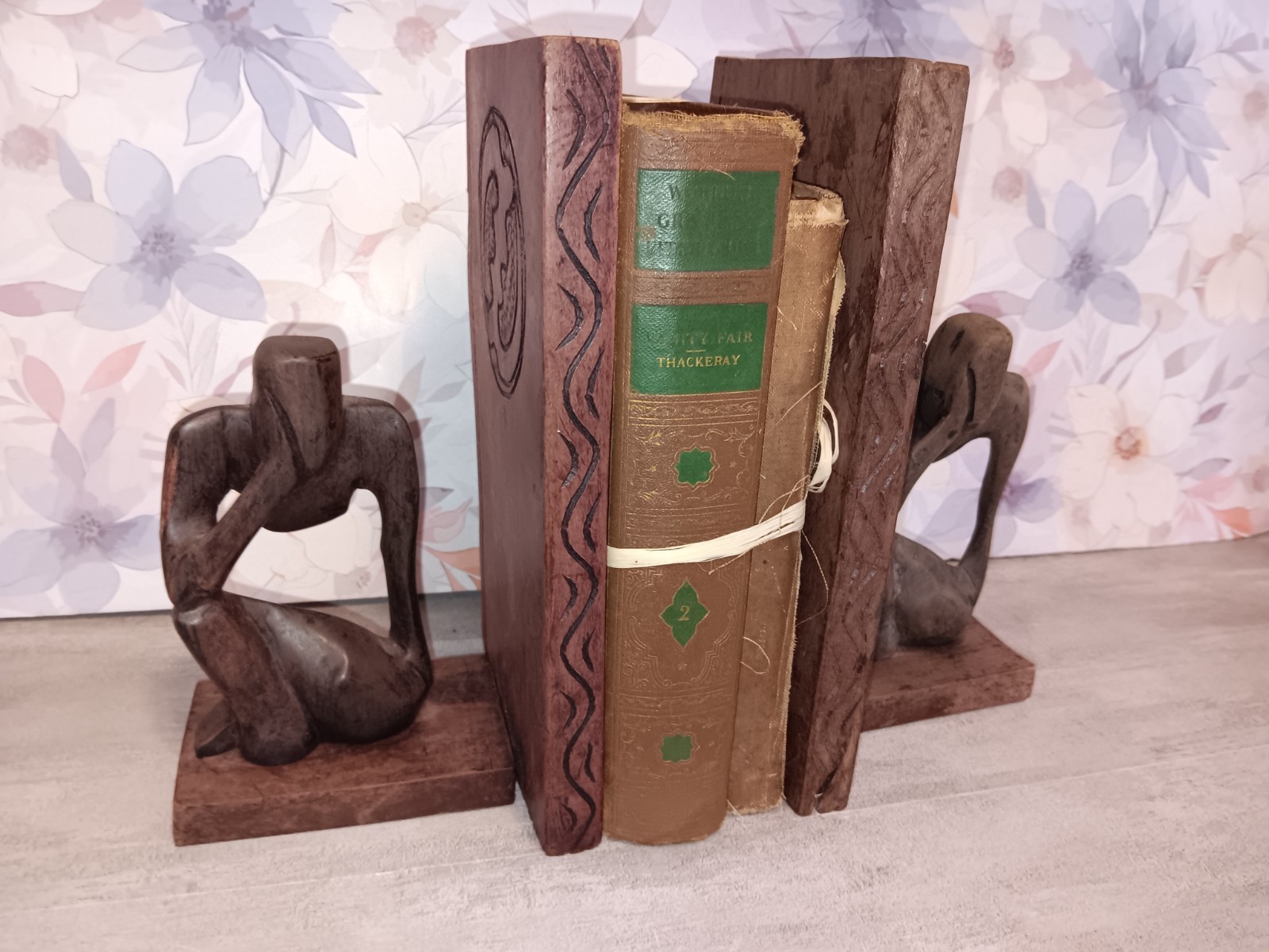 Hand carved Thinking Man wooden Abstract sculpture figurine Bookends Set 2