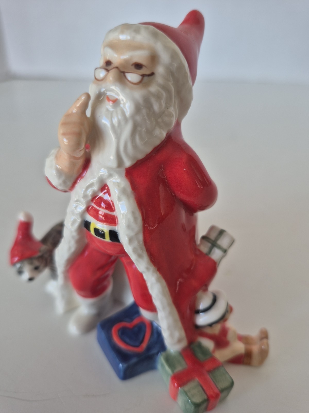 Royal Copenhagen Denmark 2015 Annual Santa Claus Dog LE Christmas Figurine