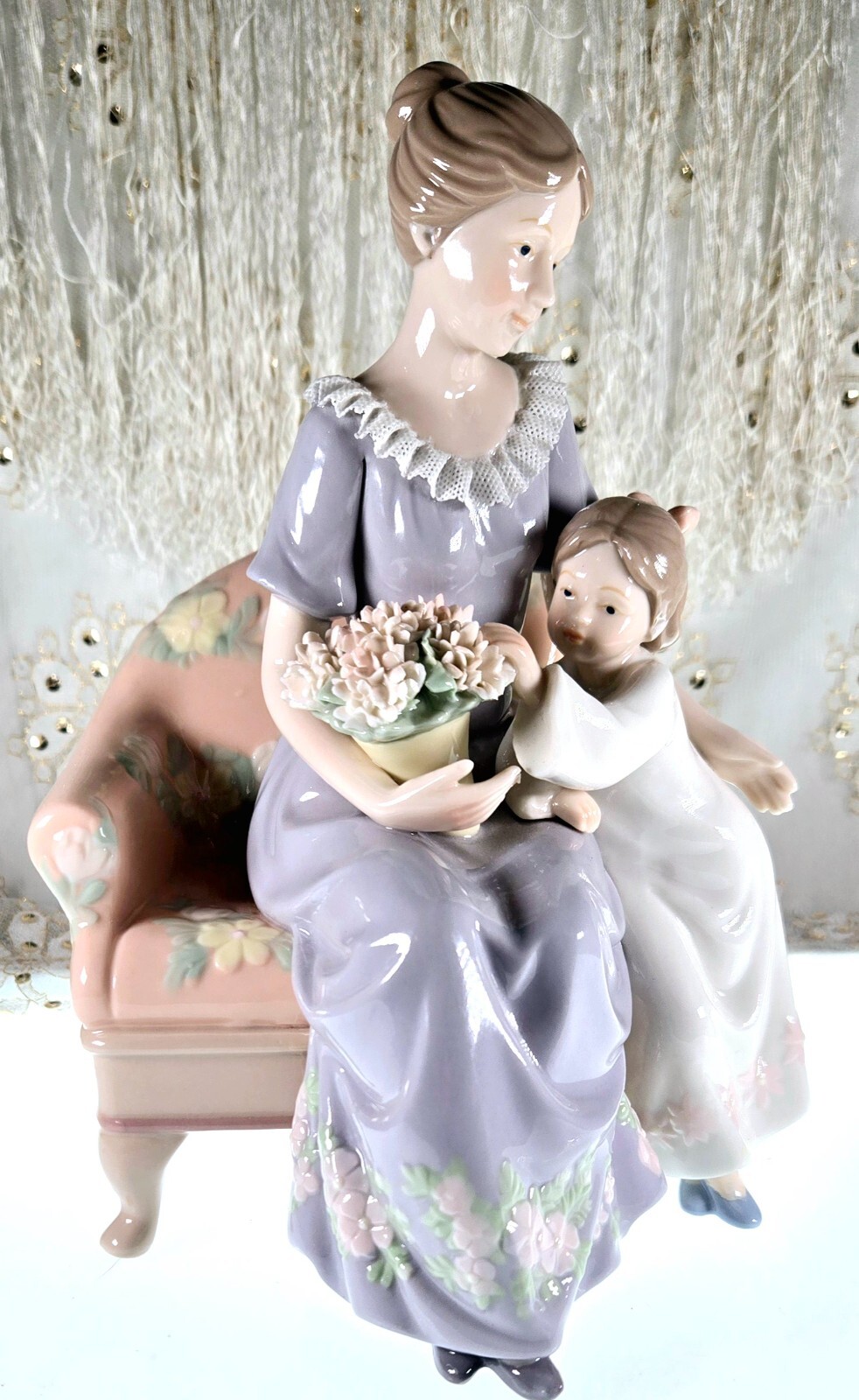 Vintage Mother & Daughter Holding Flowers Detailed Porcelain 9″H Figurine