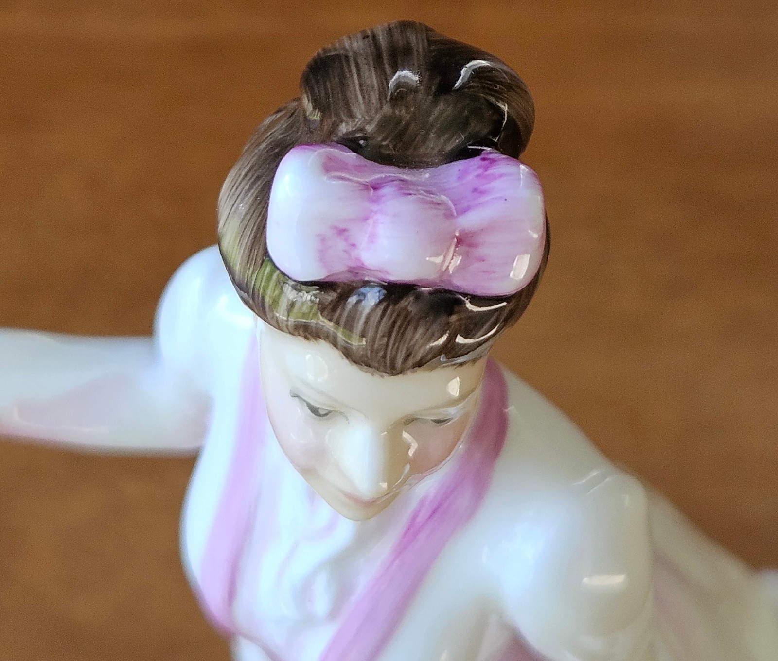 VINTAGE 1996 Royal Doulton Stephanie HN3759 Collectors Roadshow Tim Potts Figure