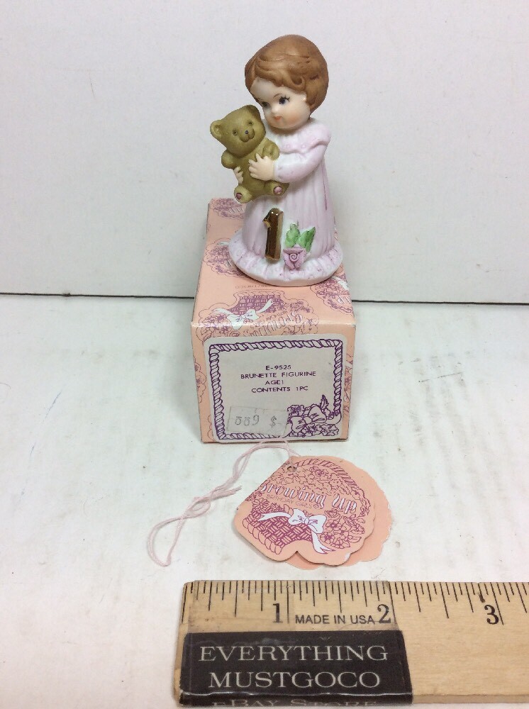 *NEW* GROWING UP BIRTHDAY GIRLS AGE 1 Brunette Figurine 2.5″ ENESCO 1982 E-9525