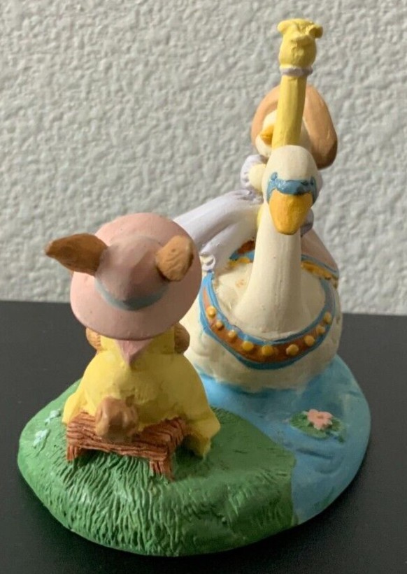 1993 MOTHER GOOSE STORYBOOK FIGURINE~AVON~BY KATHY JEFFERS~WAITING FOR OUR TURN