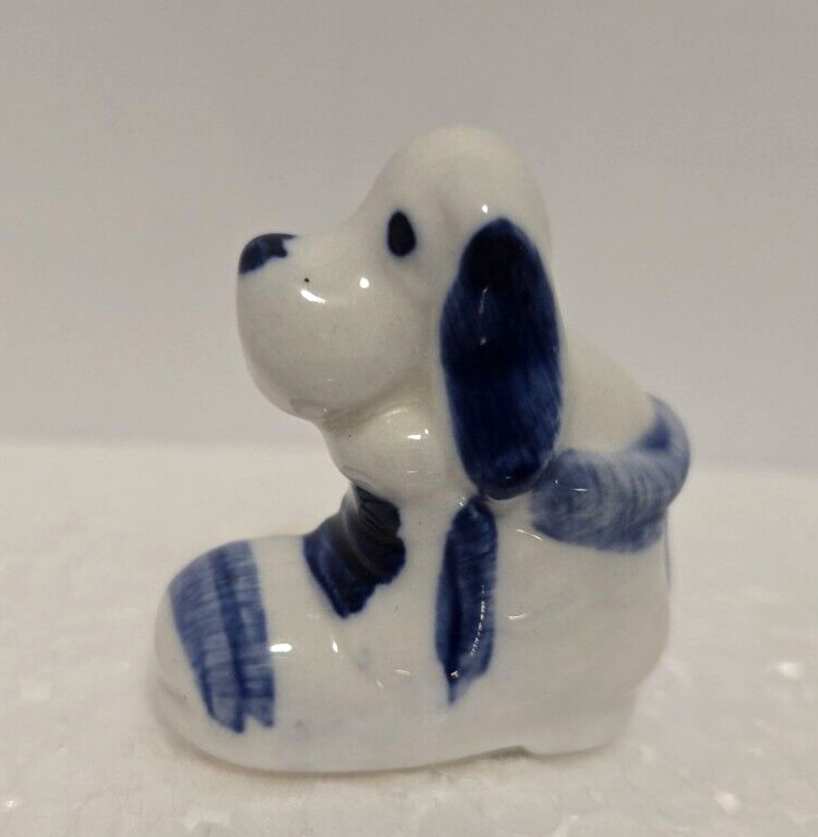 Vintage Blue Delft Ceramic Dog in Shoe Hand Painted 1.25 in x 1.25 in