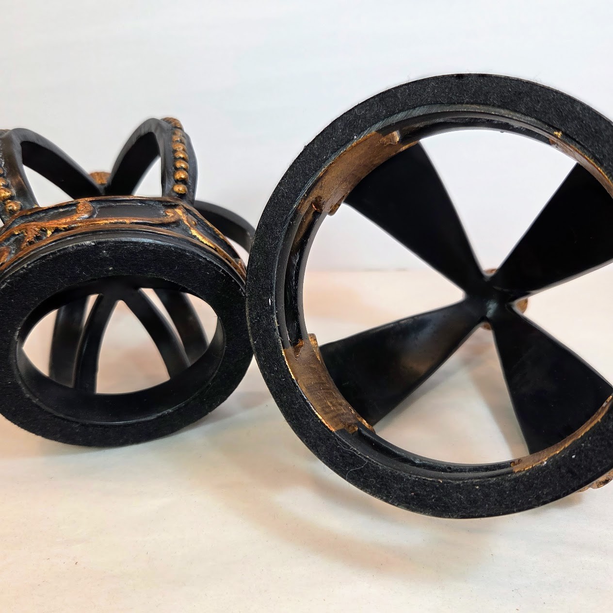 Sterling Industries Set of 2 King Queen Crown Statues Table Decor Black Gold