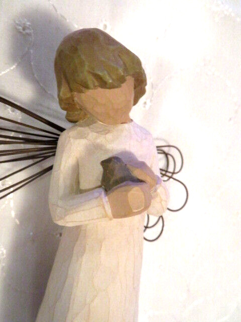 Susan Lordi-ANGEL OF HEARING-“For those that give Comfort”-Vtg-1999-Willow Tree-