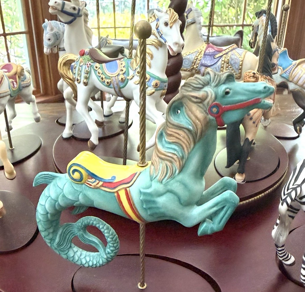 Vintage FRANKLIN MINT Treasury of Carousel Horses & Animals & Stand Set of 21