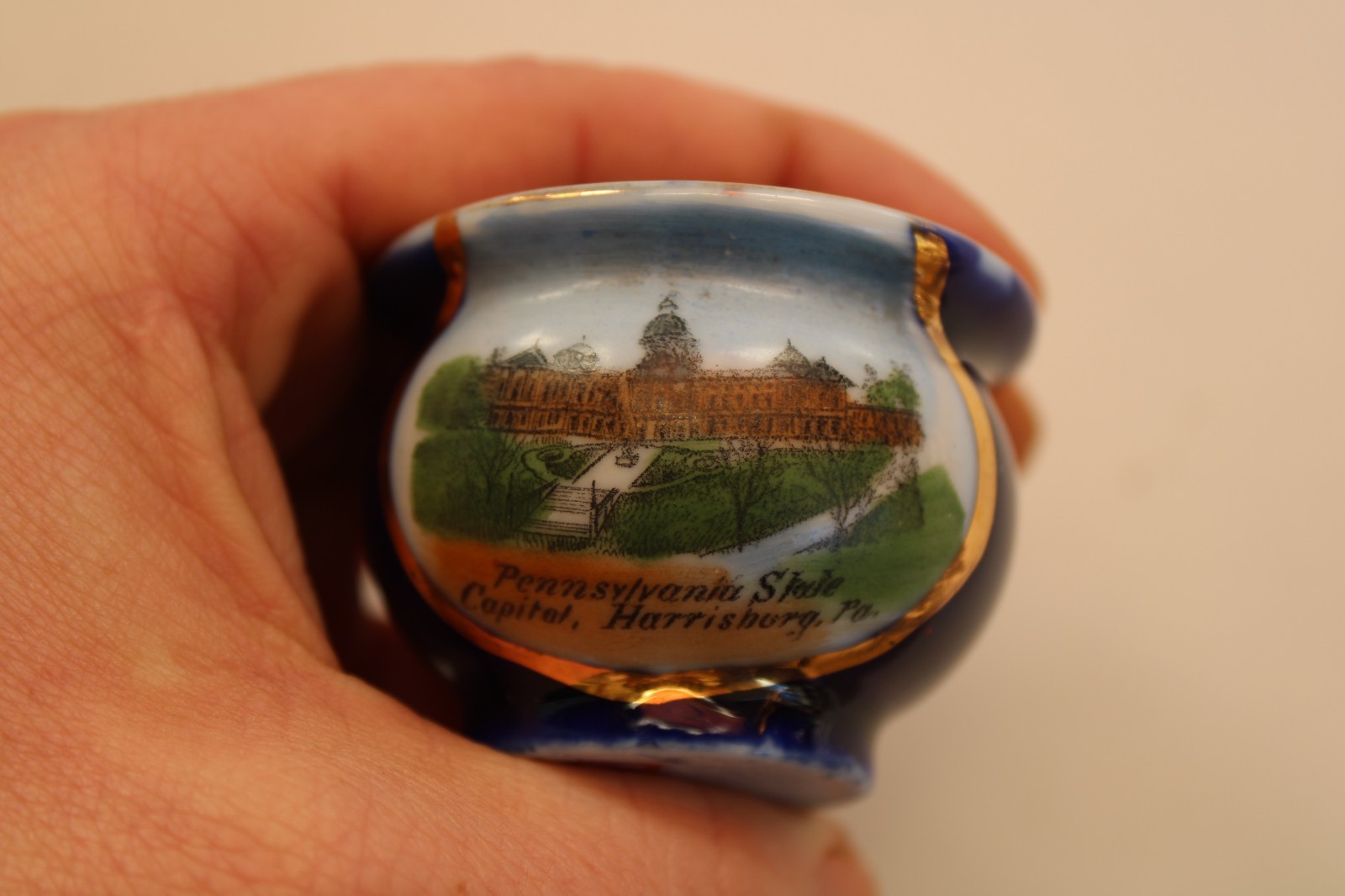 Antique Victorian Germany Porcelain Cobalt Souvenir Pot, Harrisburg Capitol