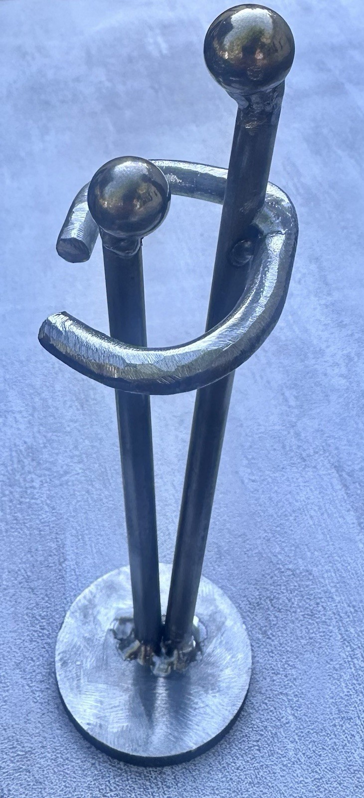 Scrap Metal Embracing Figurine Metal Art Home Decor 6.3×1.8×2