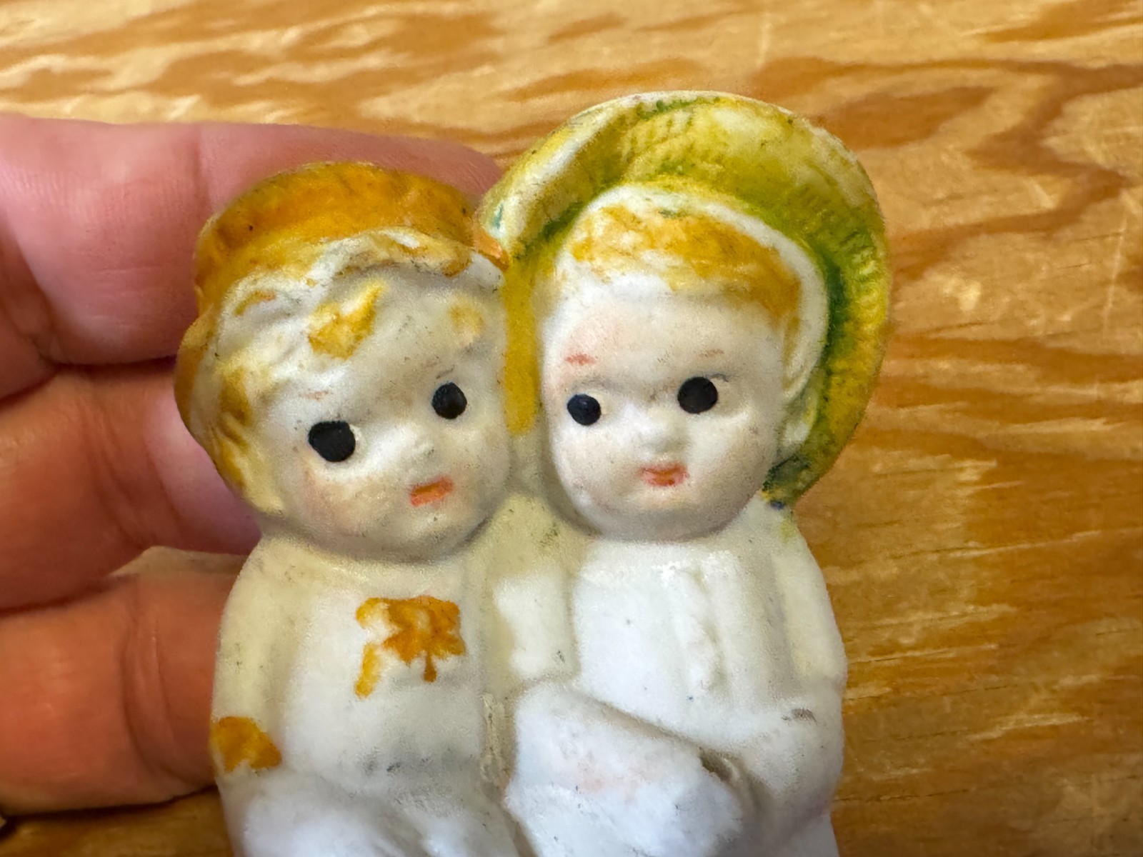 Vintage 1940s Couple Shelf Sitter Fair Weather Friends 3” Porcelain MCM Japan