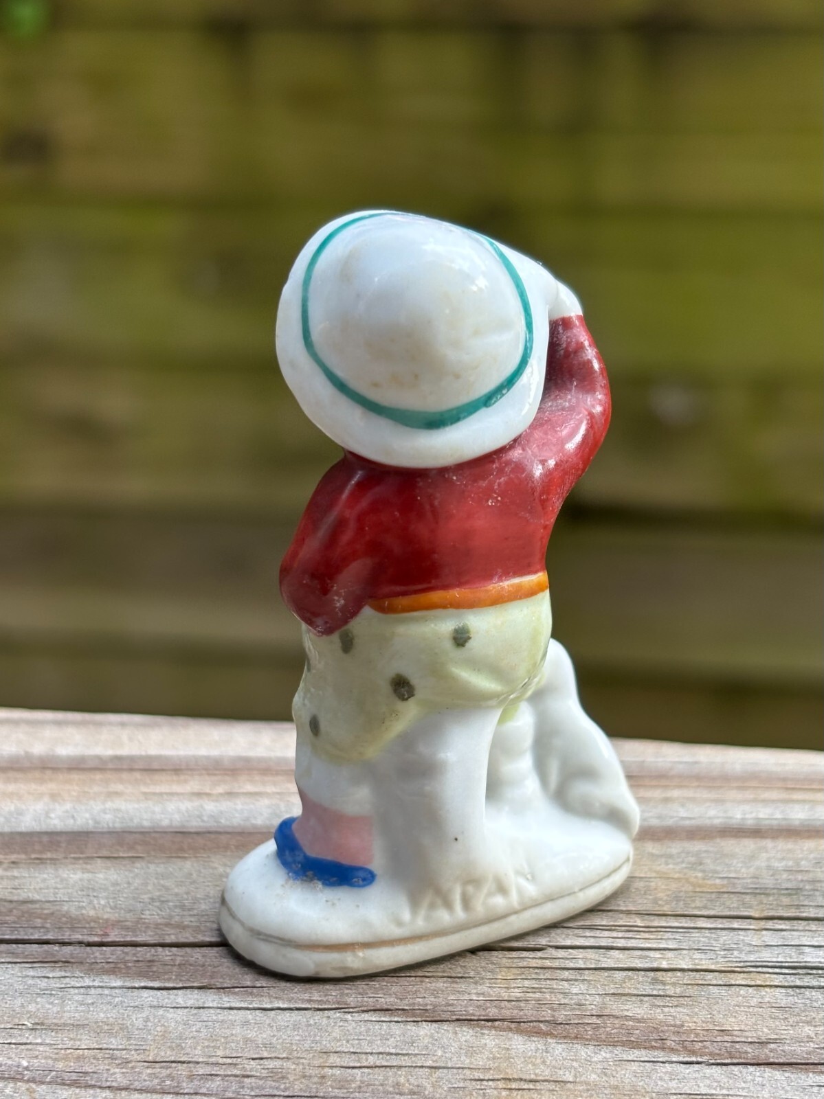 LITTLE BOY w/a Hat & His Puppy 2 3/4″ TALL Porcelain Made In OCCUPIED JAPAN EUC