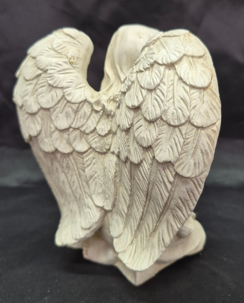 Kneeling Young Girl Angel With Dove Statue Indoor /Outdoor 6 3/4″ Tall Resin