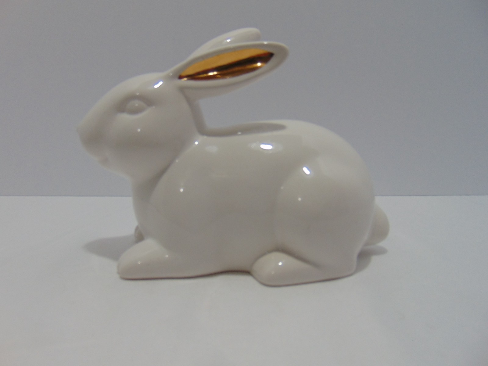 White Ceramic Bunny Figurine Gold Ear Easter Rabbit Decor 7” Crescent Enterprise