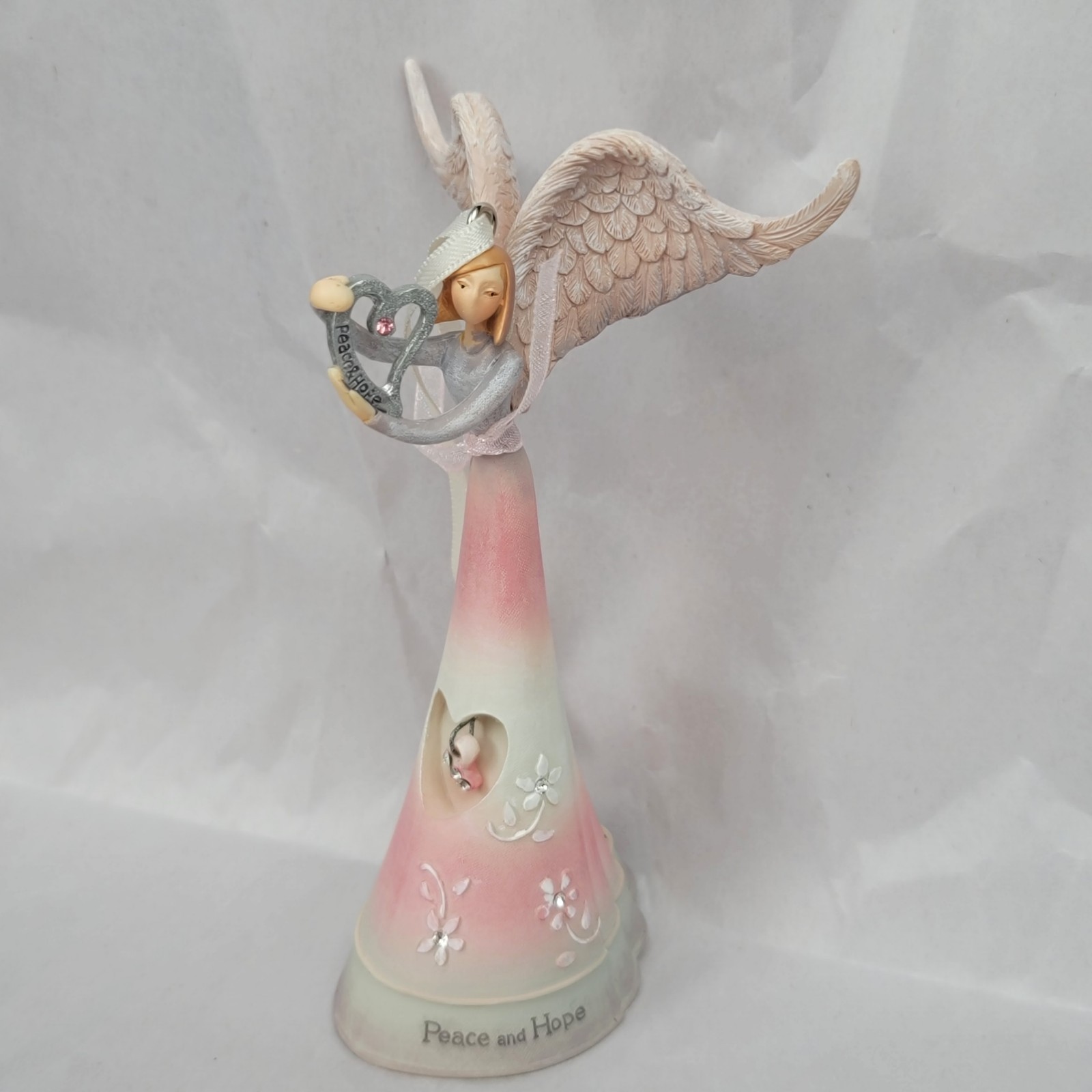 Enesco Peace by Piece Angel Figurine Gina Freehill Ornament 4 5/8in Peace & Hope
