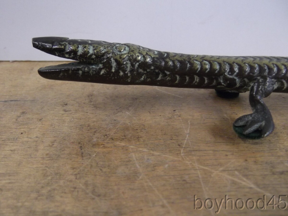 Vintage Bronze Figurine–2 HEADED LIZARD