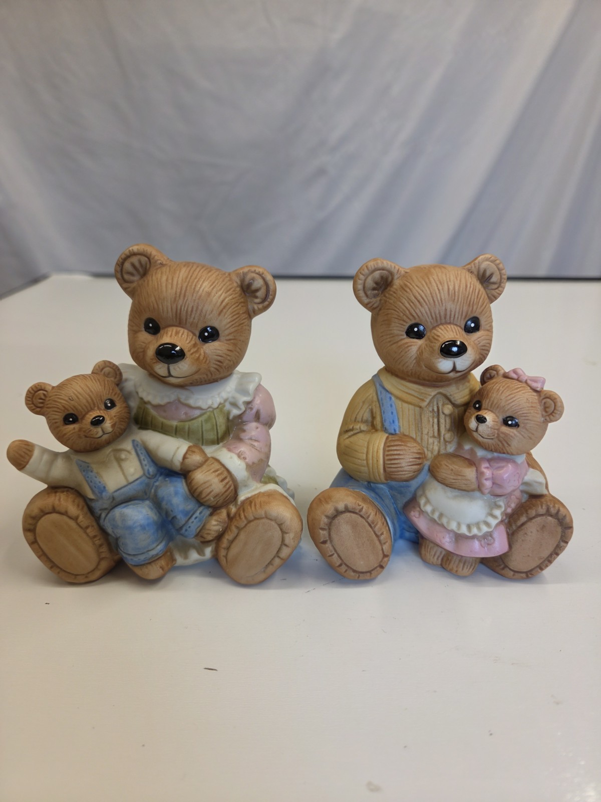 Homco Home Interiors Family Bears 1444 Figurines Set of 2 Mom and Dad With Cubs