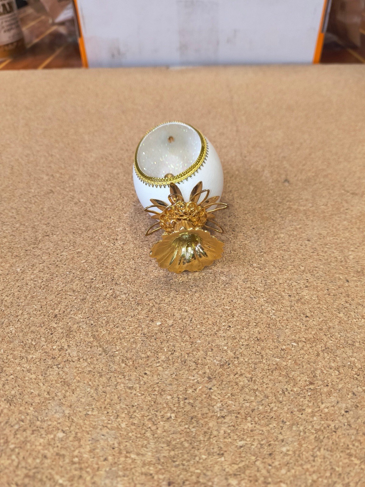 White & Gold Collector Egg Figurine on Stand Metallic Lace Virgin Mary