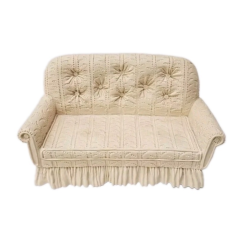 1992 Jan Hagara Rare Vintage Highly Detailed Porcelain Sofa – 4″ X 7″