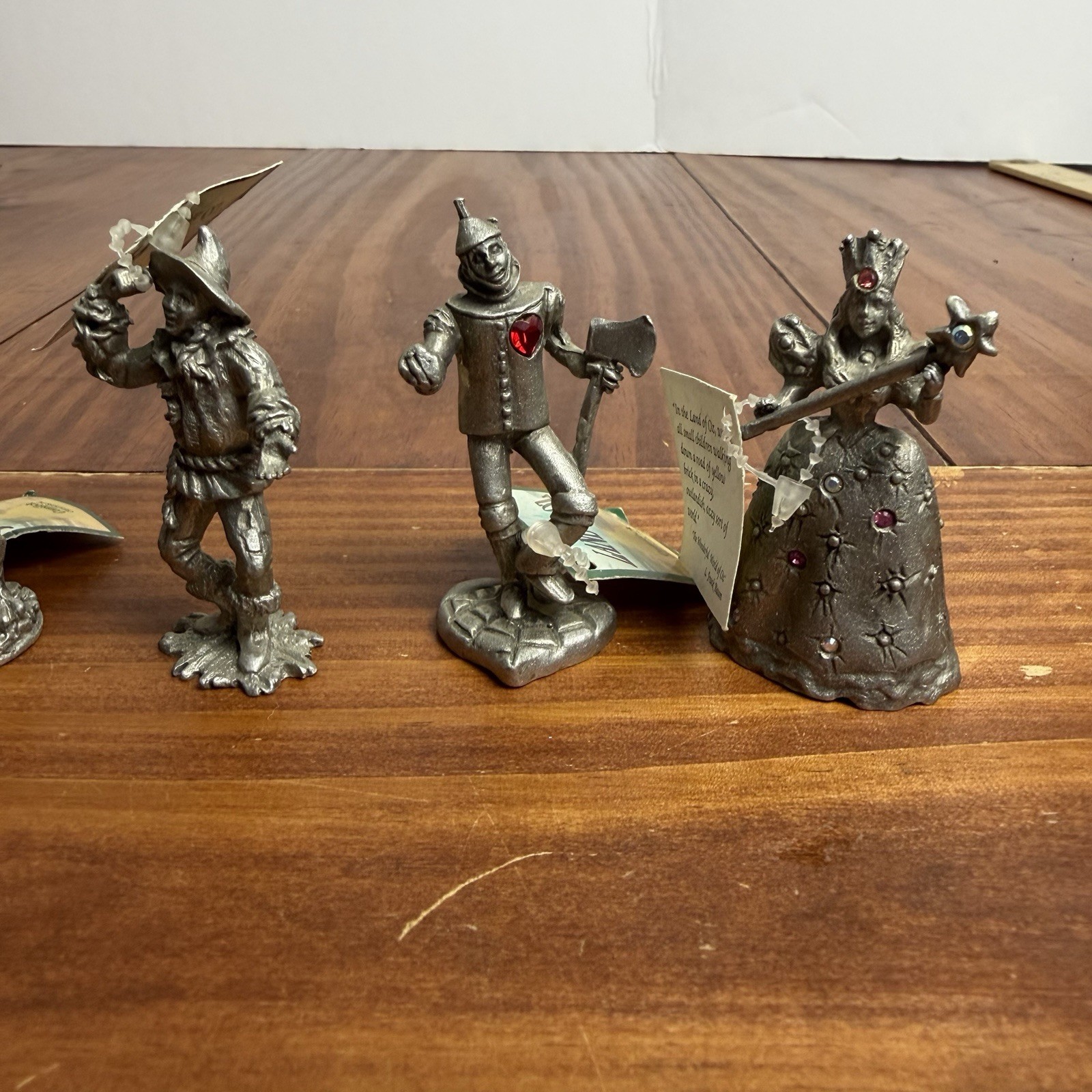 Vintage RARE 1990s Comstock Pewter Wizard of Oz Figurine Set (6 Pcs) – Retired