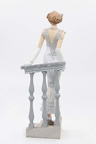 Comfy Hour Glamour Elegance Victorian Style Lady Collection Standing Lady