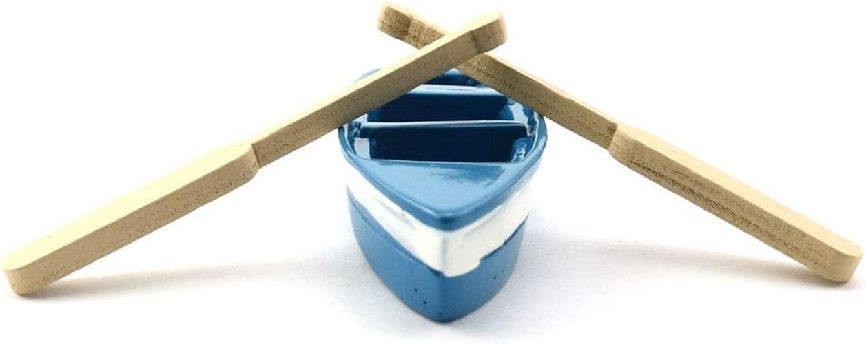 Delightful 1:24 Scale Blue Plastic Canoe Model with Oars – Perfect Decoration