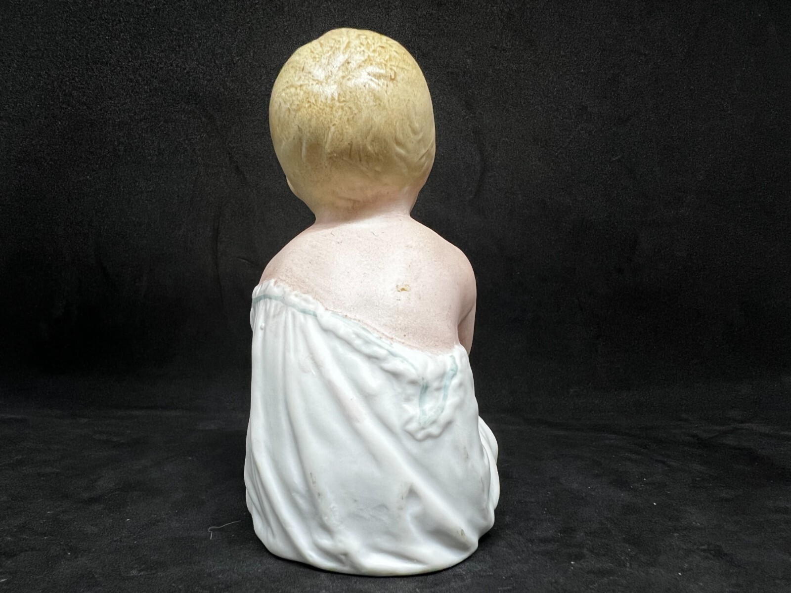 Gebruder Heubach-German Porcelain Bisque-Sitting Piano Baby 4 1/2″ #1