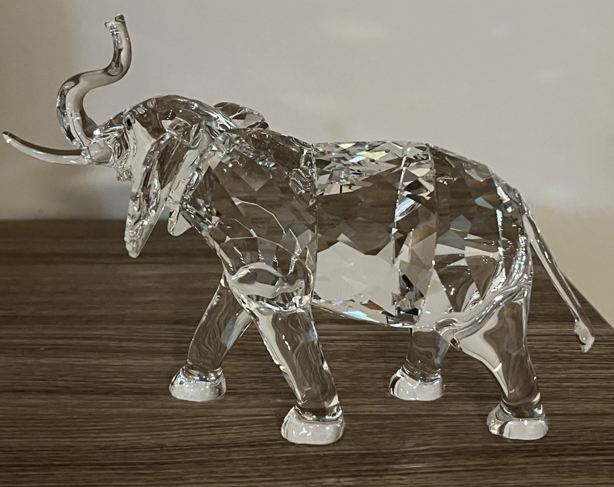 Swarovski 2017 Elephant – Rare, Retired & NMIB #5266336