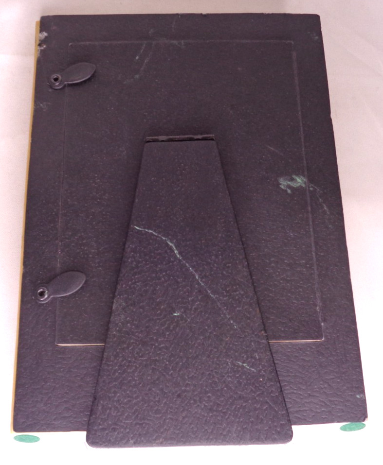 Sass n Class by Annie Lee ‘8 1/2 Narrow’ Picture Frame #6102 Vintage 1997