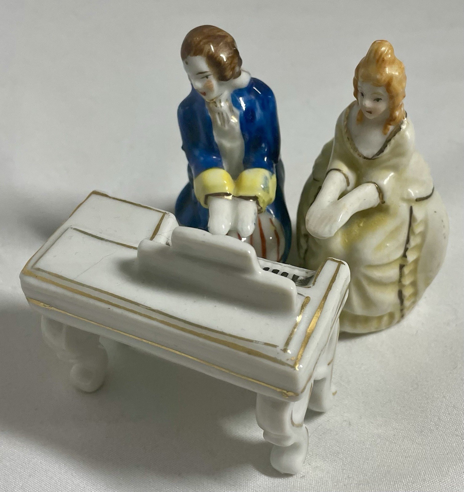 Set of 3 – Colonial Victorian Man Woman Playing Organ Piano Figurines 3 in H