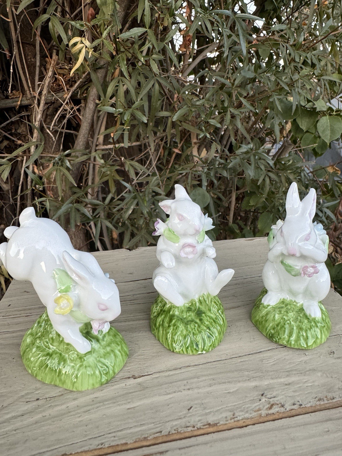 Vintage Set Of 3 Omnibus 1983 Bone China Hopping Sitting Bunny Rabbit Figurines