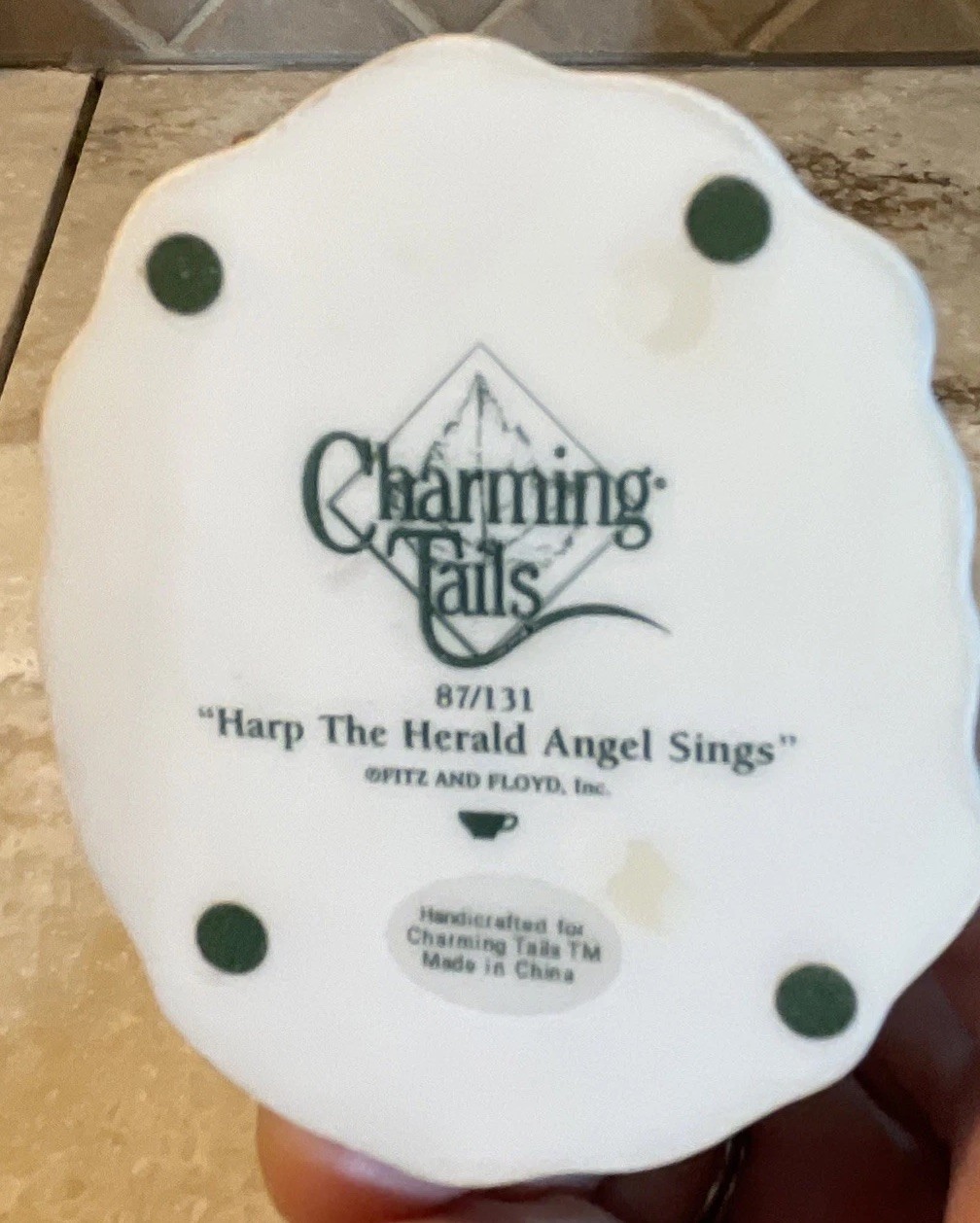 Charming Tails Fitz & Floyd “Hark The Herald Angels Sing” 87/131 Unboxed
