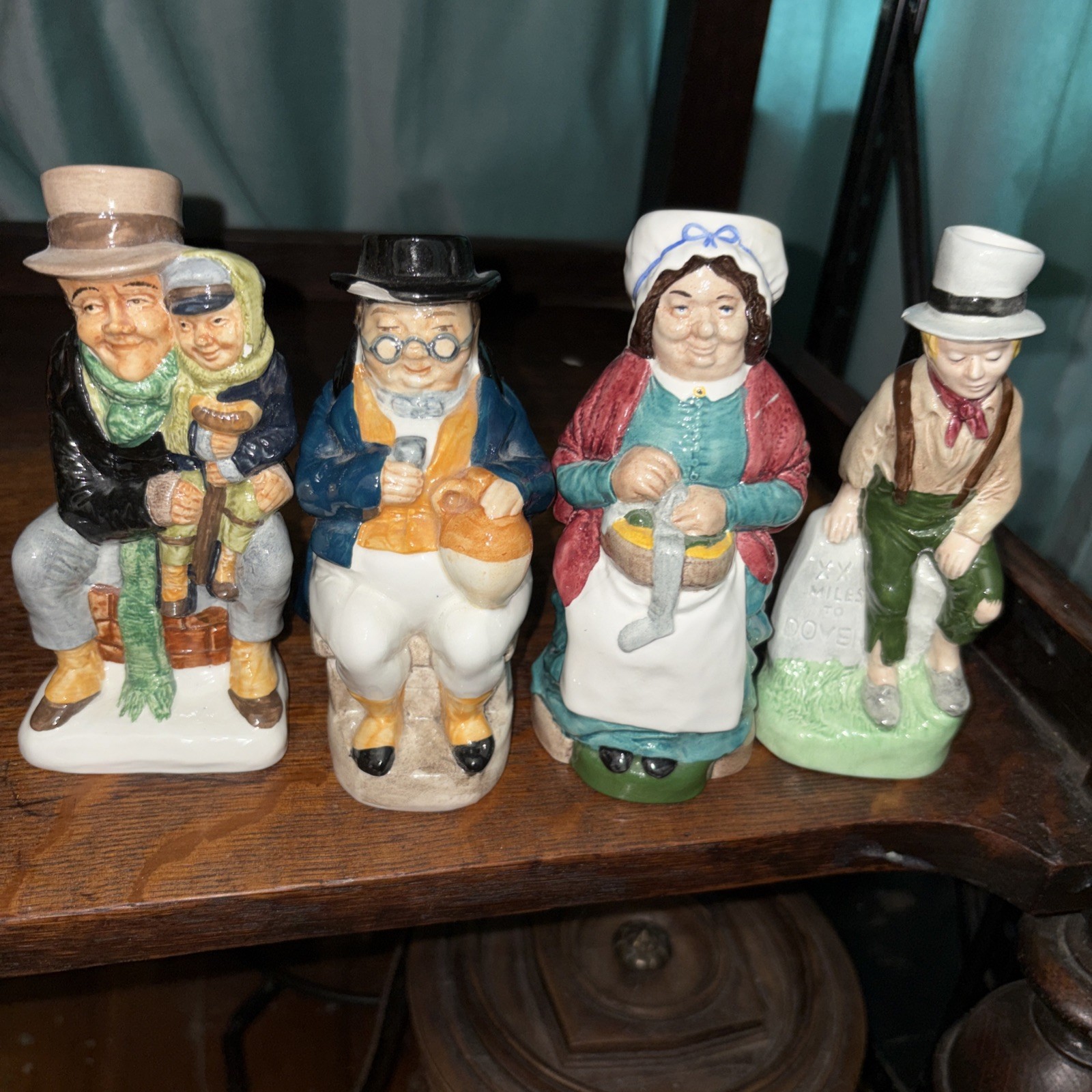 Vintage Wood & Sons Dickens Toby Jug (4) Set Porcelain wood & Son