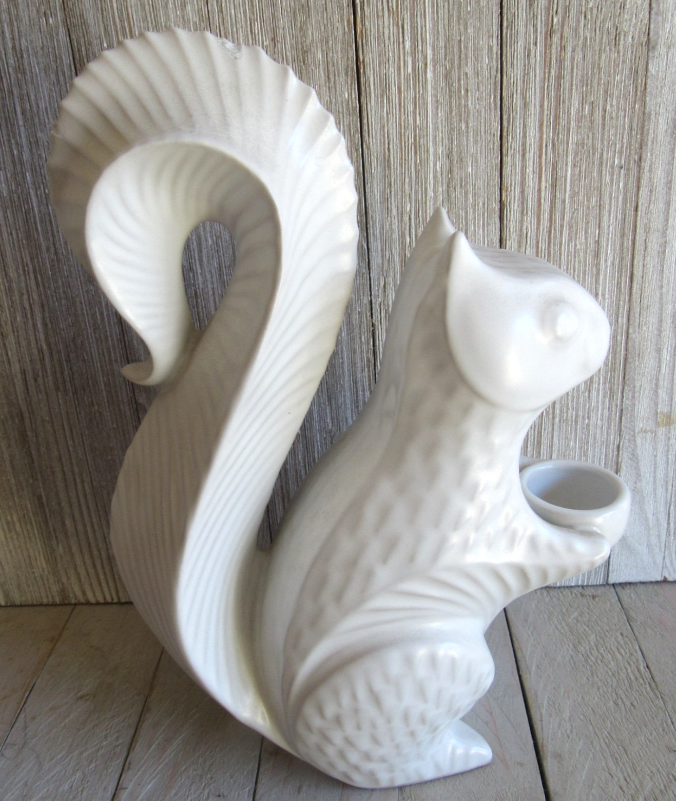 vtg Jonathan Adler Animal Menagerie White Squirrel 9.5″ Figurine **READ**