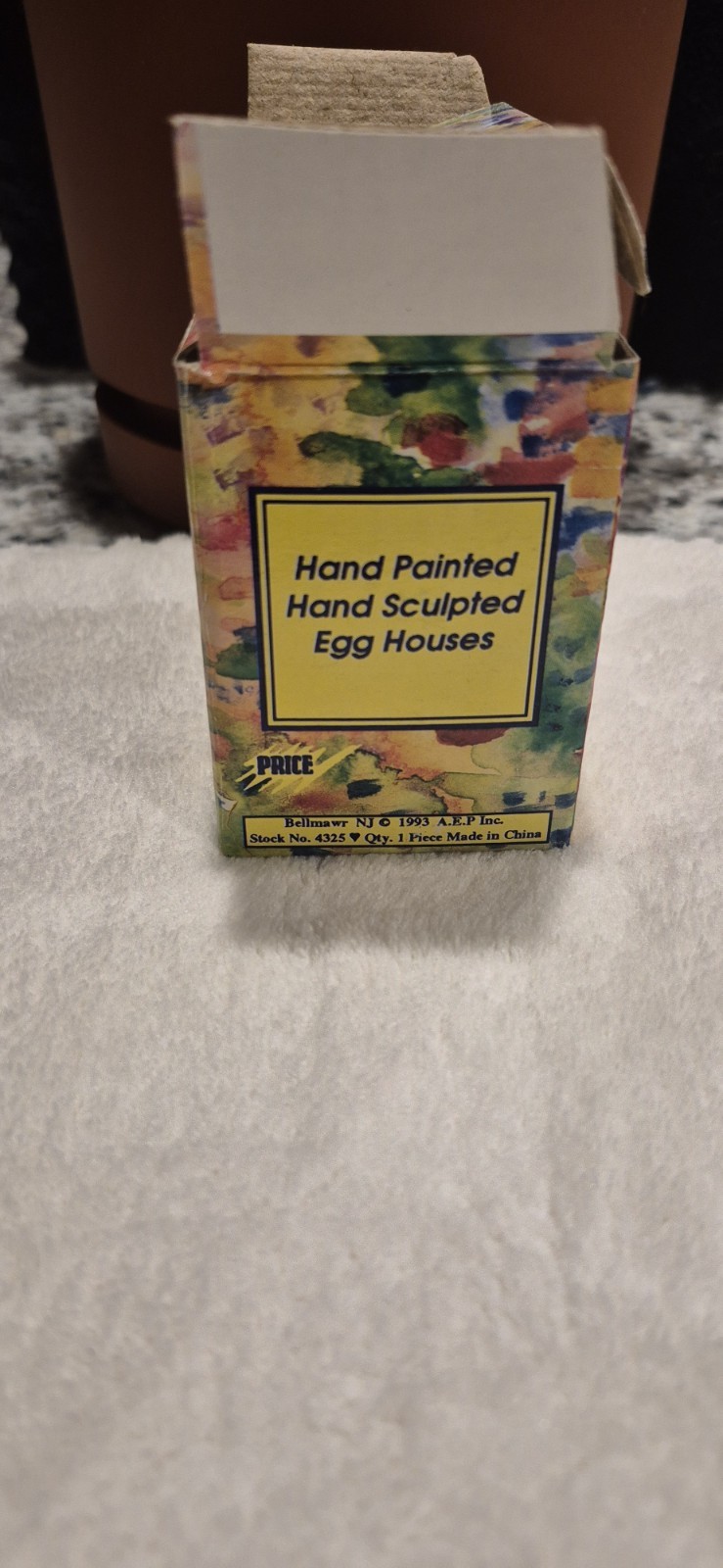 Hare Hideaways Hand Painted Rabbit Figurine, Resin, 1993, Boxed Easter Decor