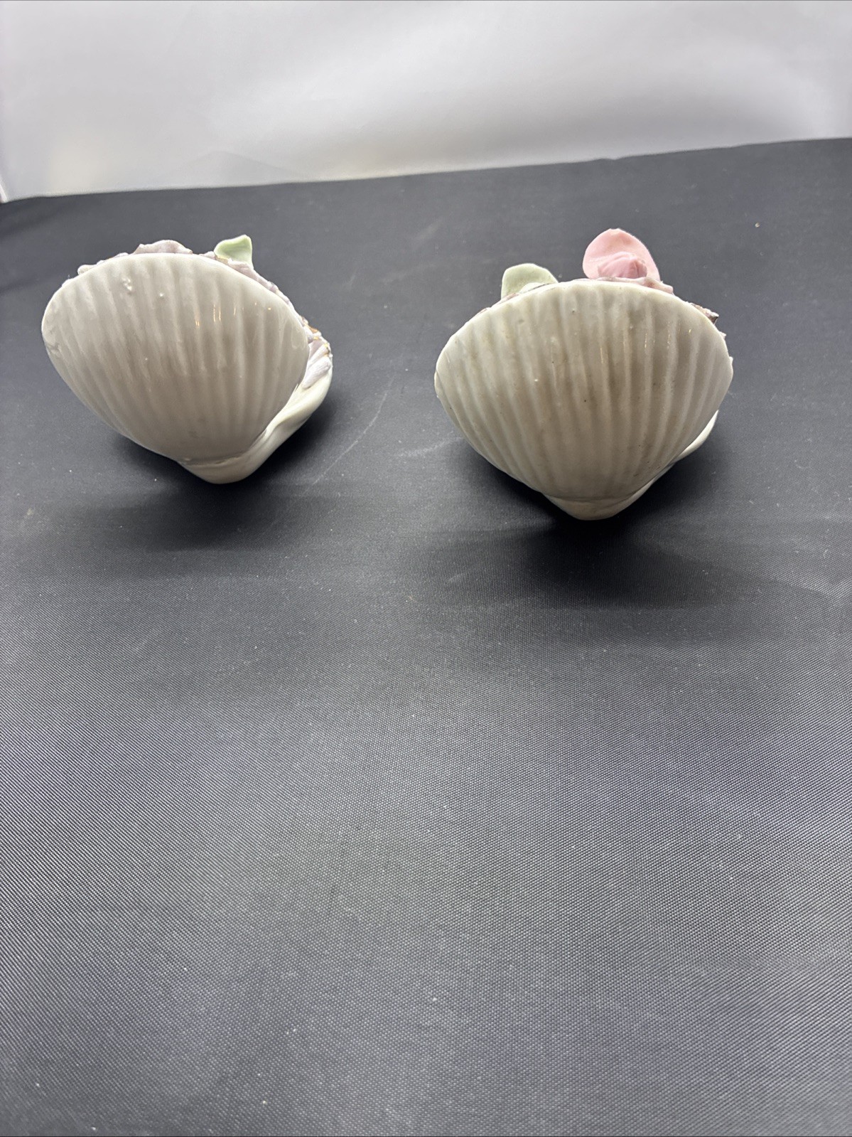 Lefton Figurine 2x Clam Shells Boy Girl Set Vintage Geo. Z Lefton 1950s GORGEOUS