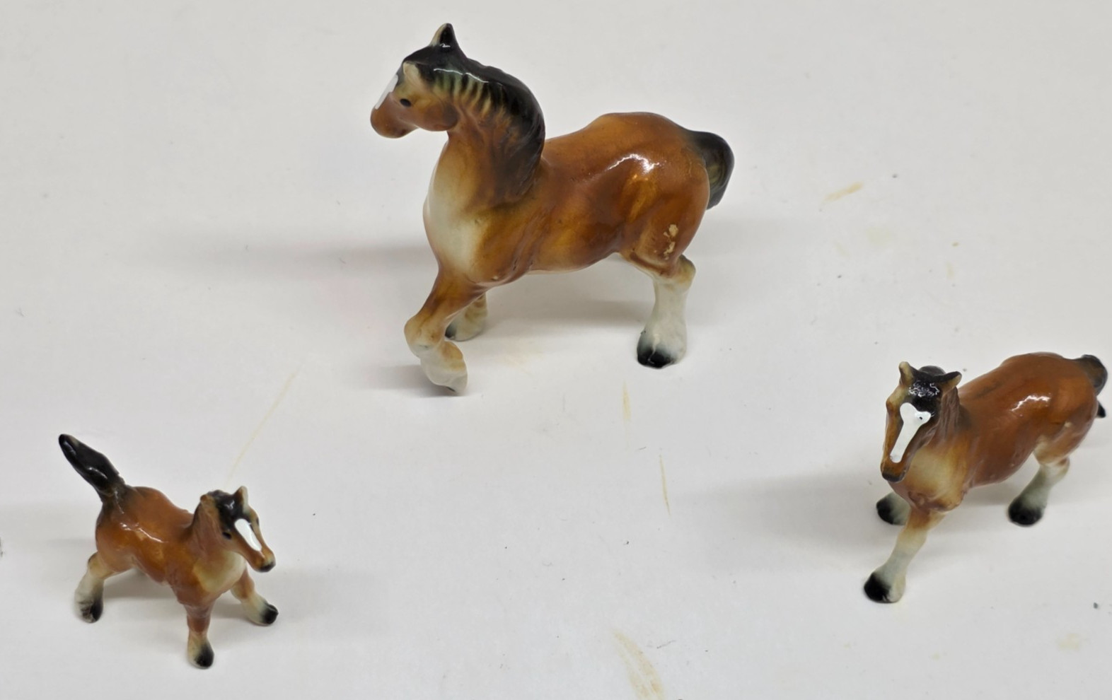Vintage Horse Family Scene Mini Ceramic Figurine Set Clydesdale / Napcoware?